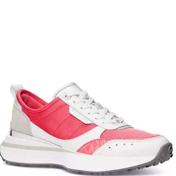 MK Flynn trainer NWT - Picture 1 of 6